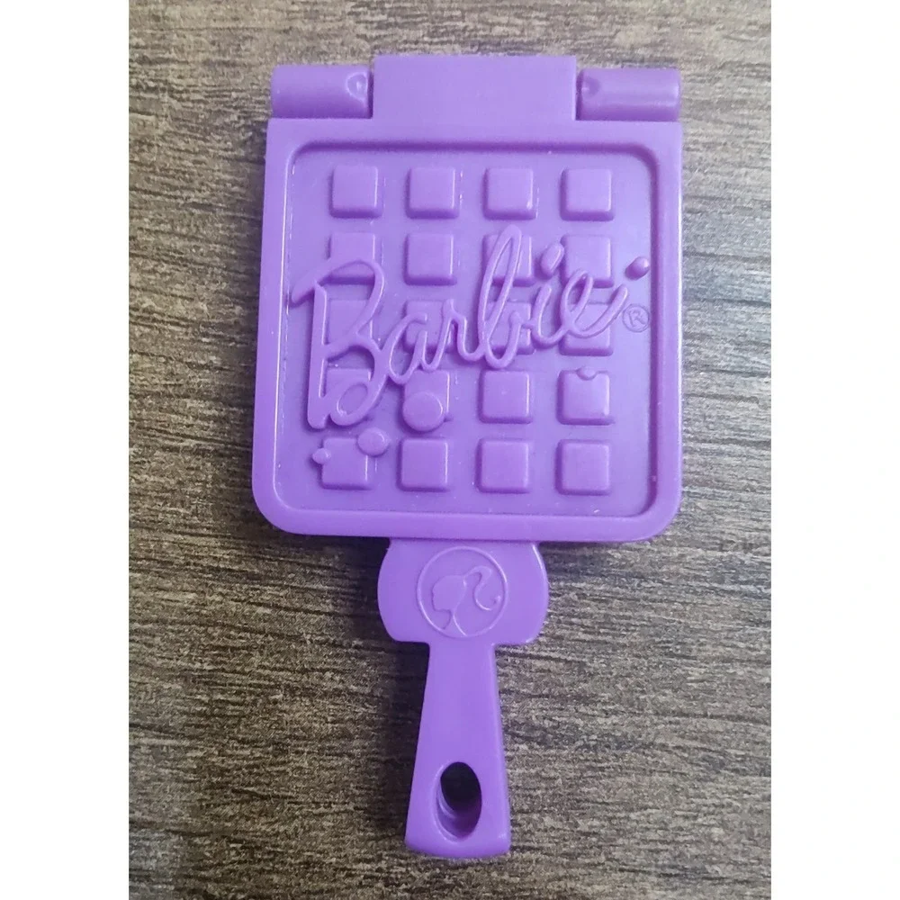 Barbie Doll Kitchen Accessory Food Dinner Purple Waffle Iron Pan Skillet Z29